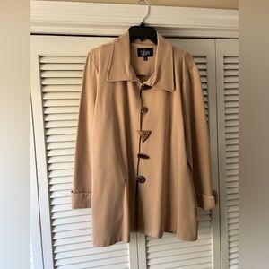 Beige/light brown jacket